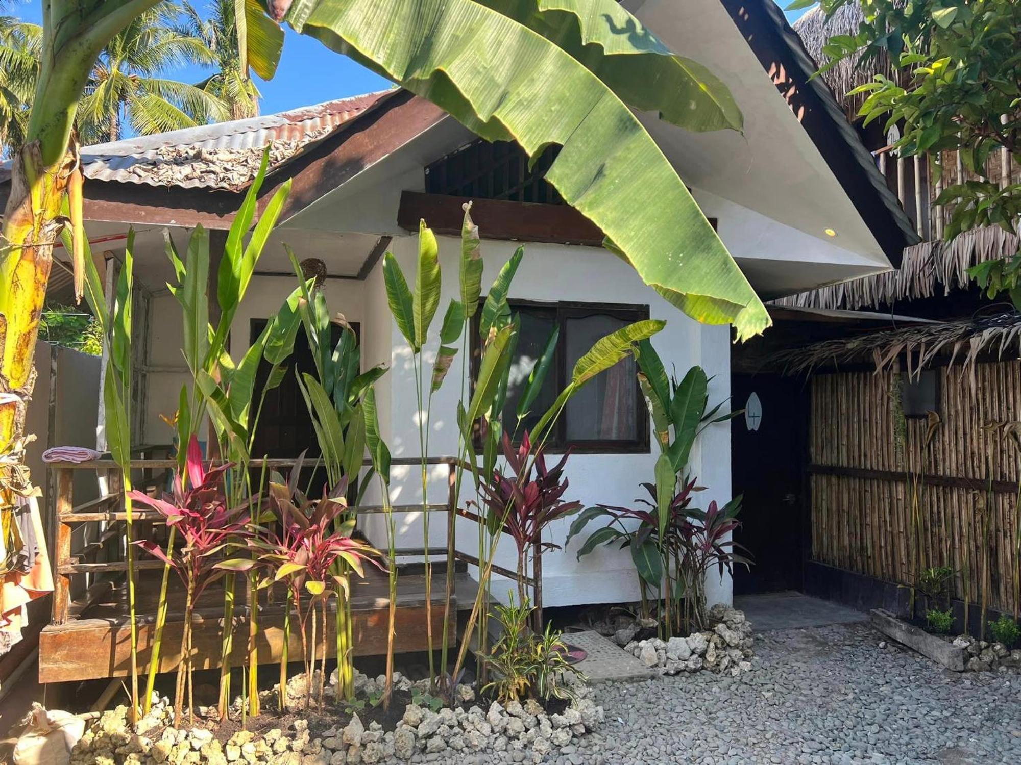 Auberge de jeunesse Wave Retreat à General Luna  Extérieur photo